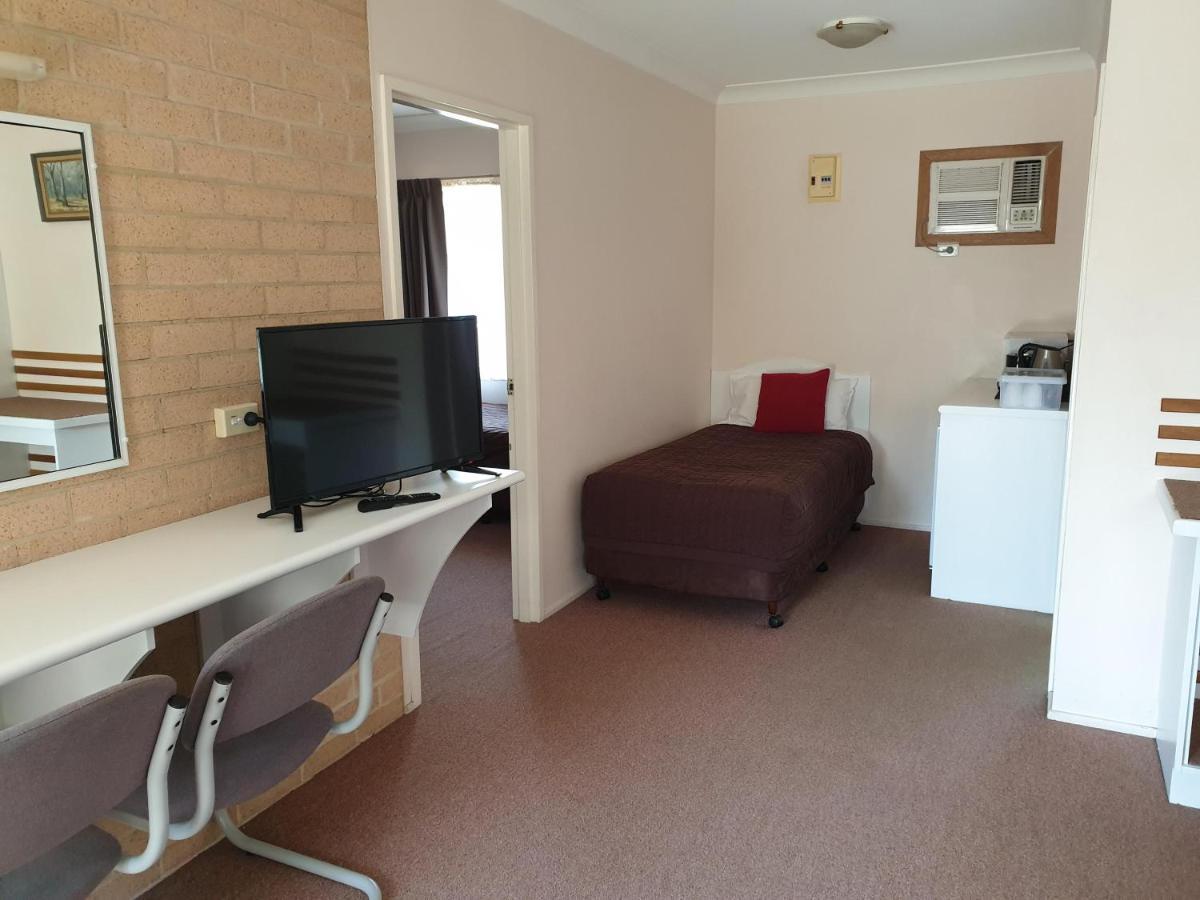 Blayney Central Motel Esterno foto