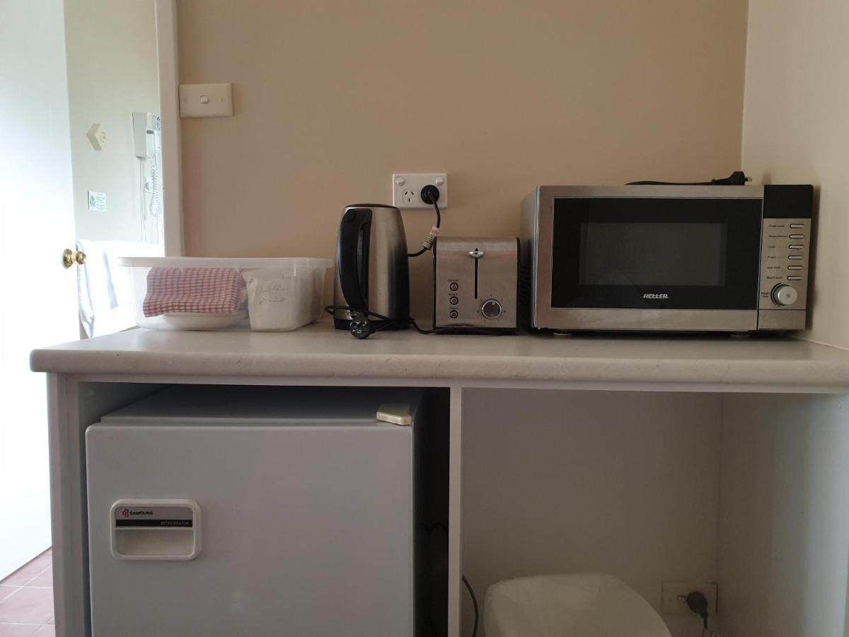 Blayney Central Motel Esterno foto