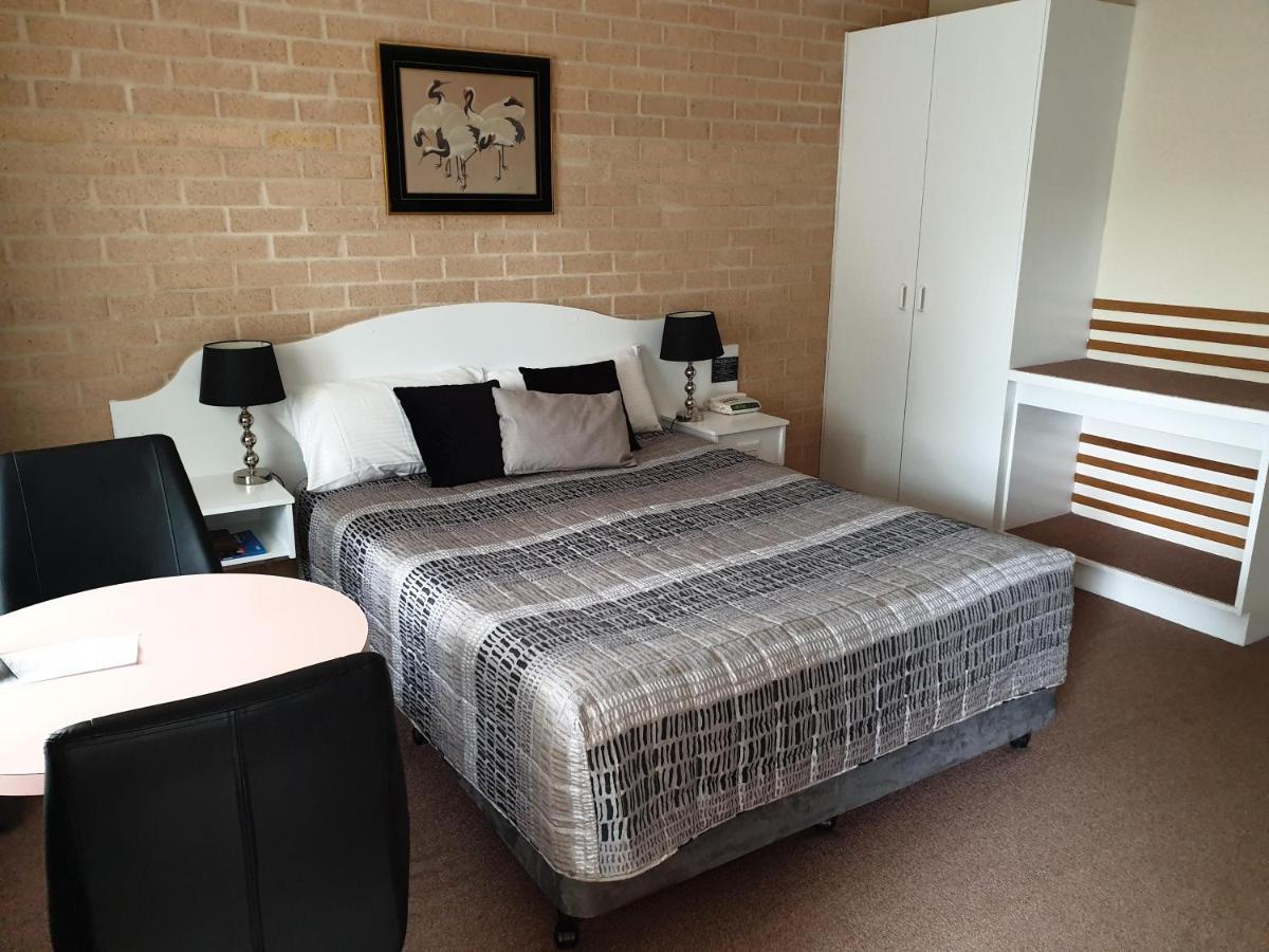 Blayney Central Motel Esterno foto